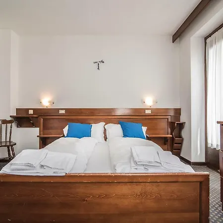 Ai Dogi Hotel 3*
