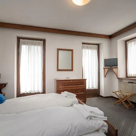 Hotel Ai Dogi 3*